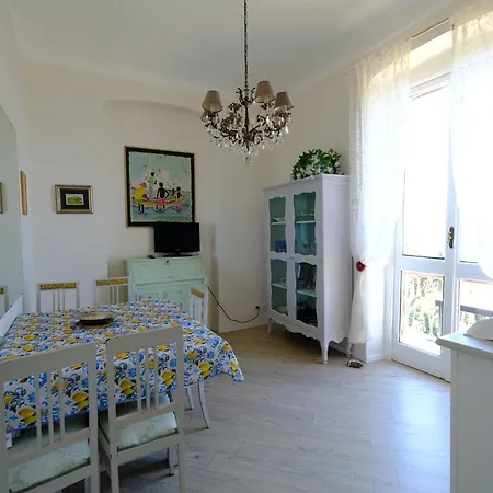 La Casa Di Sotto By Portofinovacanze * Камольи