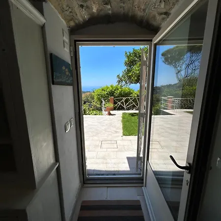 La Casa Di Sotto By Portofinovacanze * Camogli