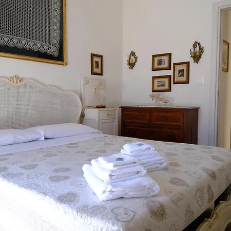 La Casa Di Sotto By Portofinovacanze * Camogli