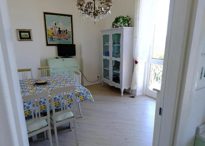 La Casa Di Sotto By Portofinovacanze Apartman Camogli